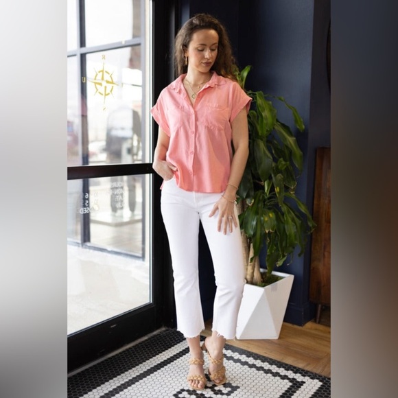 Bella Dahl Cap Sleeve Button Down shirt two pocket front Distressed hem top sz M - Picture 4 of 12